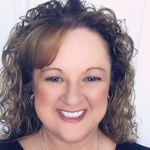 Meet your Posher, Becky